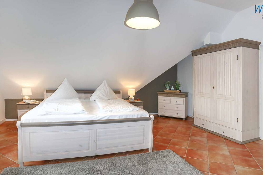 Ganze Wohnung, Einladende Ferienwohnung im Ferienpark Seedorf mit Balkon und Spielplatz in Seedorf (Sellin), Sellin