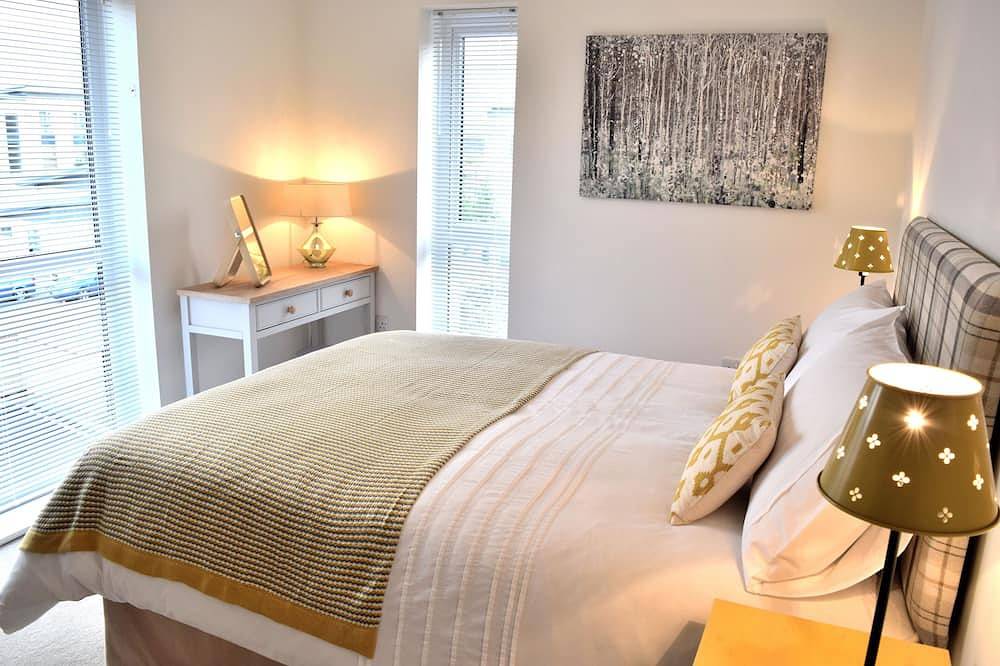 Entire apartment, Westlake Apartment No.1  in Hampton, Peterborough in Hampton Hargate and Vale, Peterborough