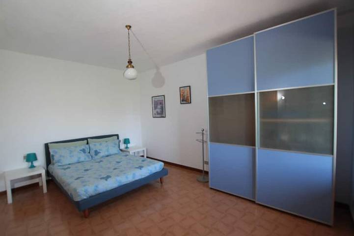 Mit Blick auf den Lago d'Orta. Große Räume, Garten, privater Pool in Vacciago, Comune di  Ameno