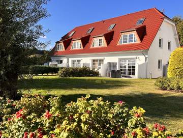 Ferienhaus für 6 Personen, mit Seeblick und Terrasse sowie Garten, kinderfreundlich in Mönchgut-Granitz