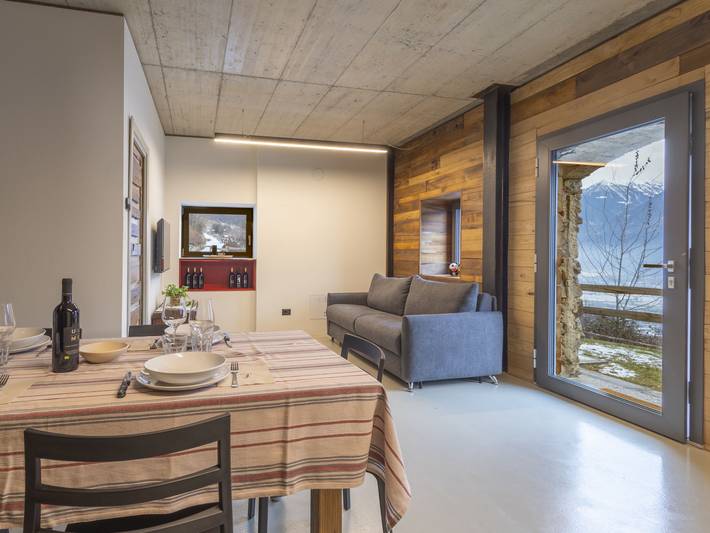 Casa Ulme' in Buglio in Monte, Alpi del Bernina