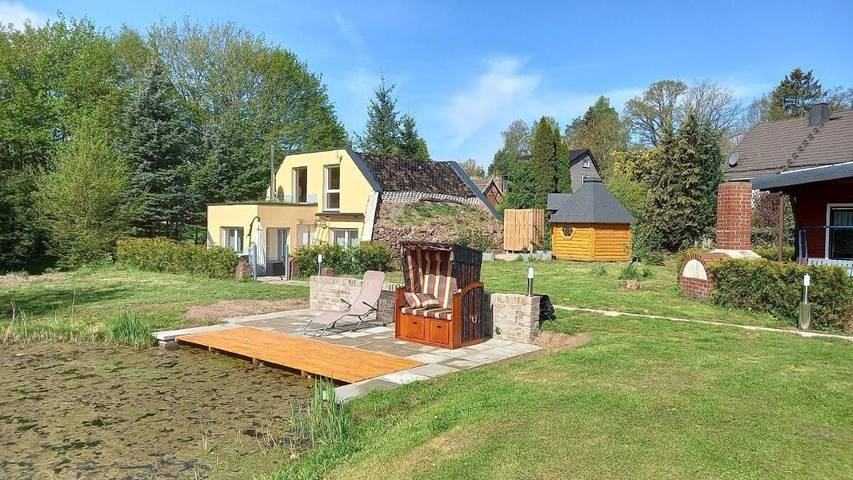 Ferienhaus für 6 Personen, mit Whirlpool und Terrasse sowie Sauna