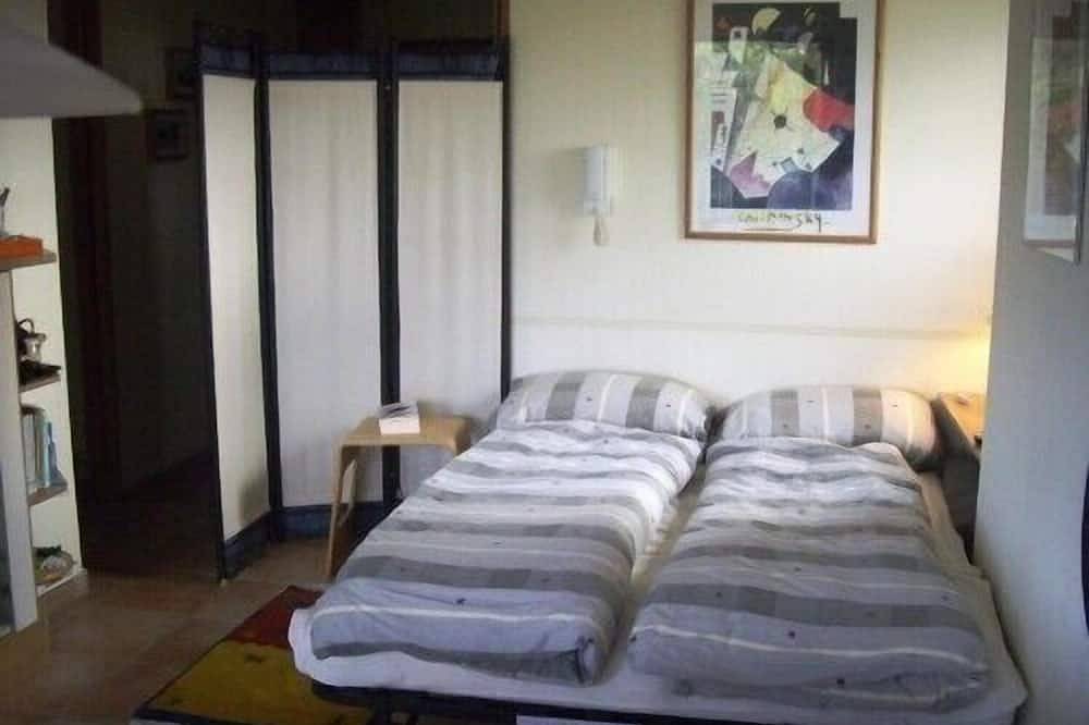 Ganze Wohnung, Appartement in Doppelhaushälfte mit Blick über Schwarzwaldvorberge und Vogesen in Hohberg, Mittlerer Schwarzwald