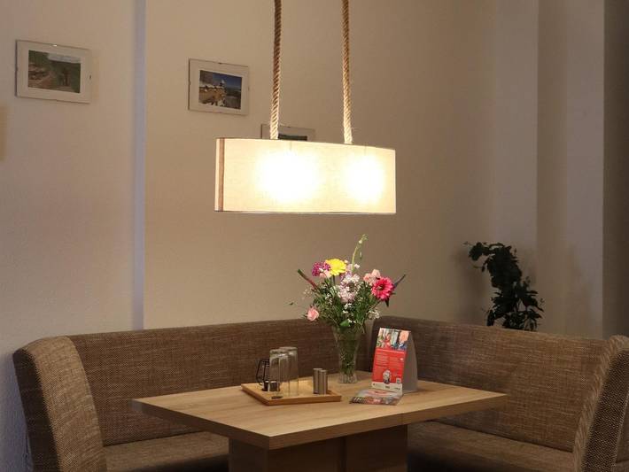 Ganze Ferienwohnung, Apartment am Markt 4 - Ferienwohnung, Wohn-/ Schlafraum in Bad Gottleuba-Berggießhübel, Elbsandsteingebirge