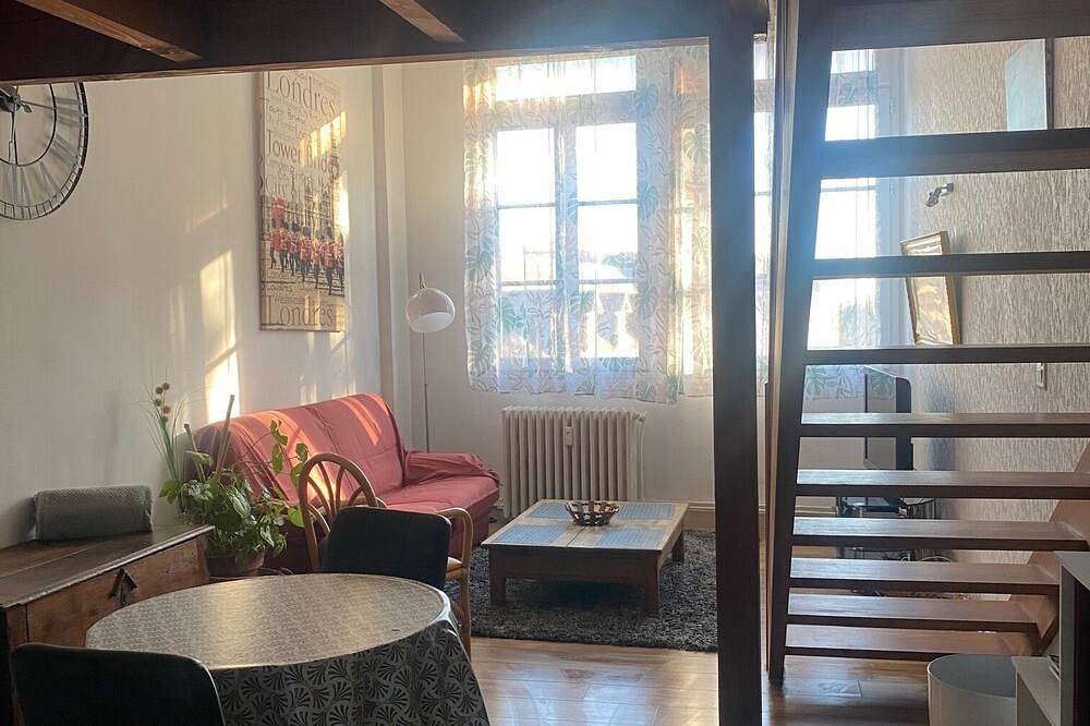 Entire apartment, Hyper-Center Apartment in Limoges, Limoges region