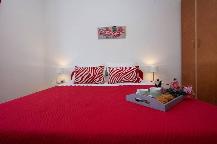 Ganze Wohnung, Ferienhaus App Grace mit Pool und Aussicht in Klis in Klis, Split-Dalmatien