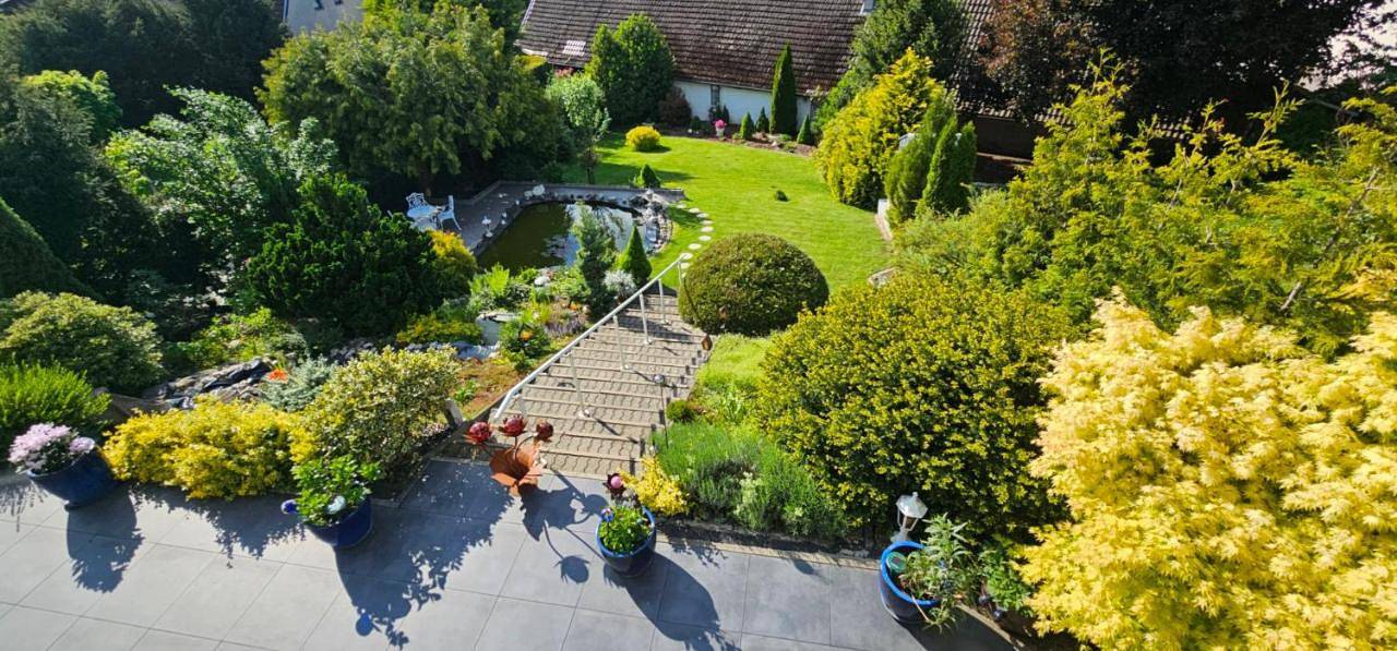 Ganze Wohnung, A large Fully Furnished Private Apartment in Linz am Rhein, Mittelrhein