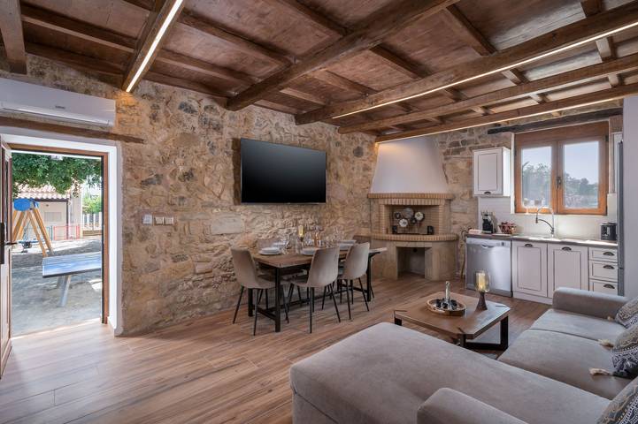 Maison de vacances pour 6 personnes avec balcon in Région de la Canée