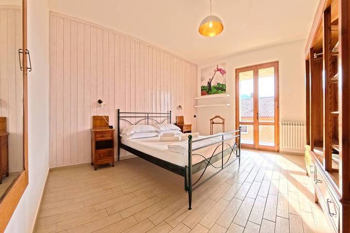 Villa für 8 Personen, mit Garten in Tignale - 2