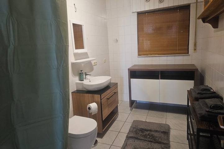 Appartement entier, Vacation apartment in Bad Münstereifel - Motorcycle friendly - Pet friendly in Bad Münstereifel, Naturpark Hohes Venn-Eifel