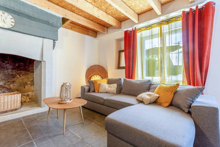 Gîte pour 4 personnes, avec jardin à Plumaudan