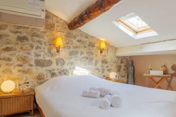 Chambre D’hôte pour 2 Personnes dans Saint-Alban-Auriolles, Ardèche, Photo 1