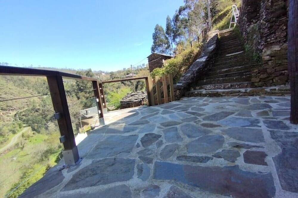 Fujaco Refuge, foto 15