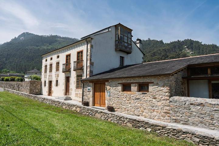 Casa rural para 2 personas, con vistas y jardín en Viveiro - 2