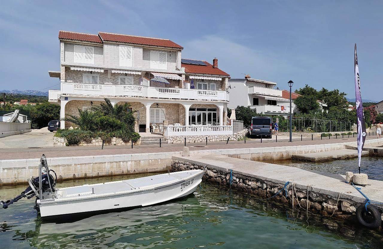Entire apartment, Two bedroom apartment near beach Barbat, Rab A-22364-a in Kaštel (Barbat), Barbat na Rabu