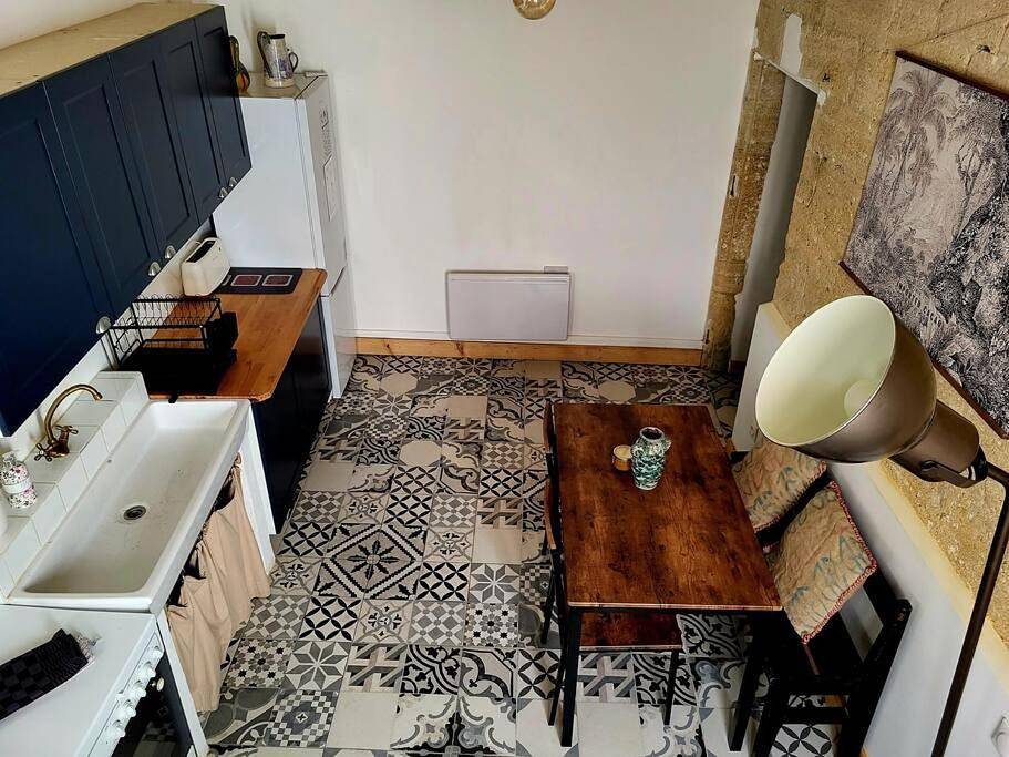 Appartement entier, T2 Duplex "Chez Évelyne" in Remoulins, Région de Nîmes