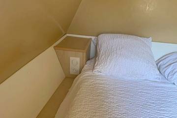 Camping pour 2 Personnes dans Chassenard, Région de Vichy, Photo 2