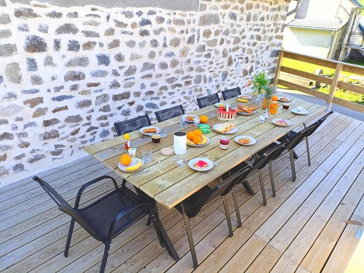 Maison de vacances pour 10 personnes, avec Terrasse à Saint-Sauves-d'Auvergne