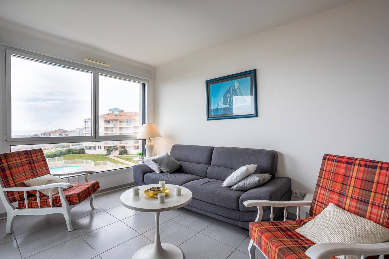 Appartement entier, Appartement 'Les Voiles Du Large' avec vue sur mer, balcon et Wi-Fi in Les Sables-d'Olonne, Vendée