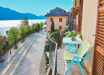 Gîte pour 4 personnes, avec vue sur le lac et balcon dans Cannobio