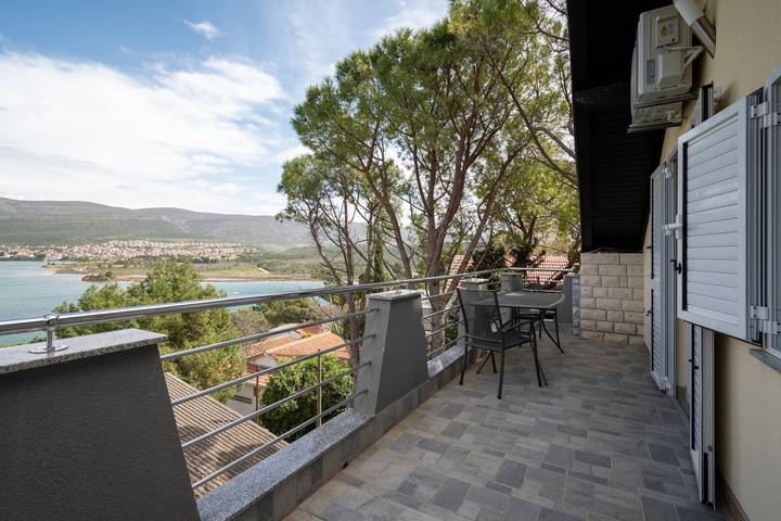 Ferienwohnung für 5 Personen, mit Balkon/Terrasse