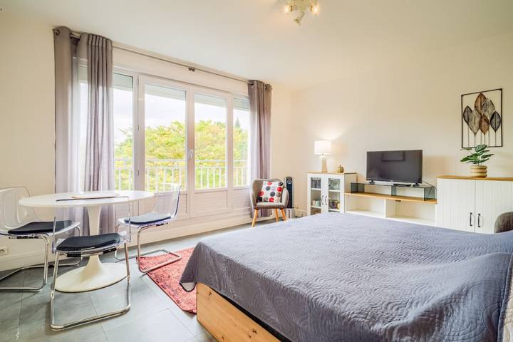 Studio entier, Cosy & Serein : Votre étape idéale in Quimper, Région de Quimper