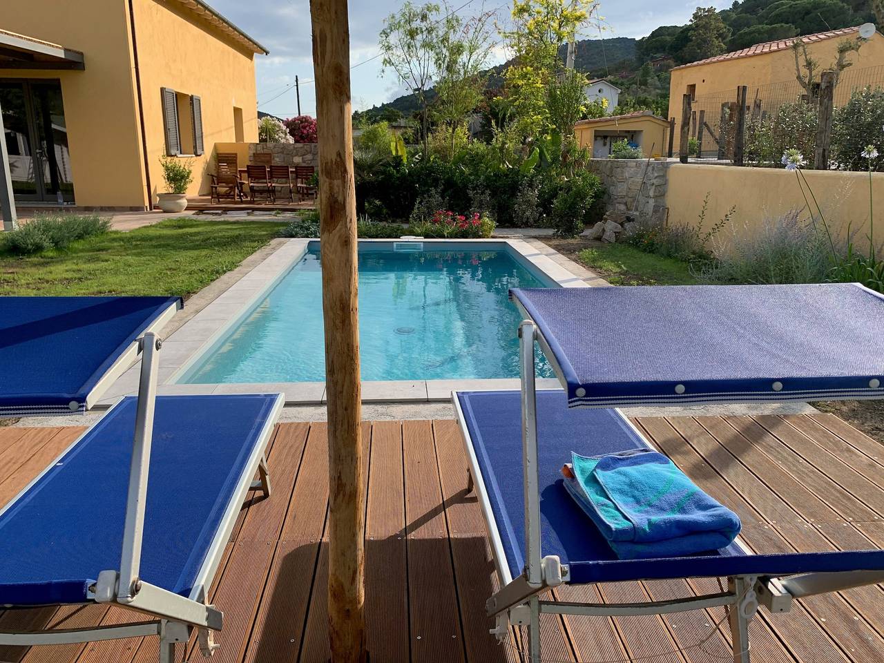 Villetta "La Cellula" con piscina privata, Wi-Fi e giardino in Marina di Campo, Isola d'Elba
