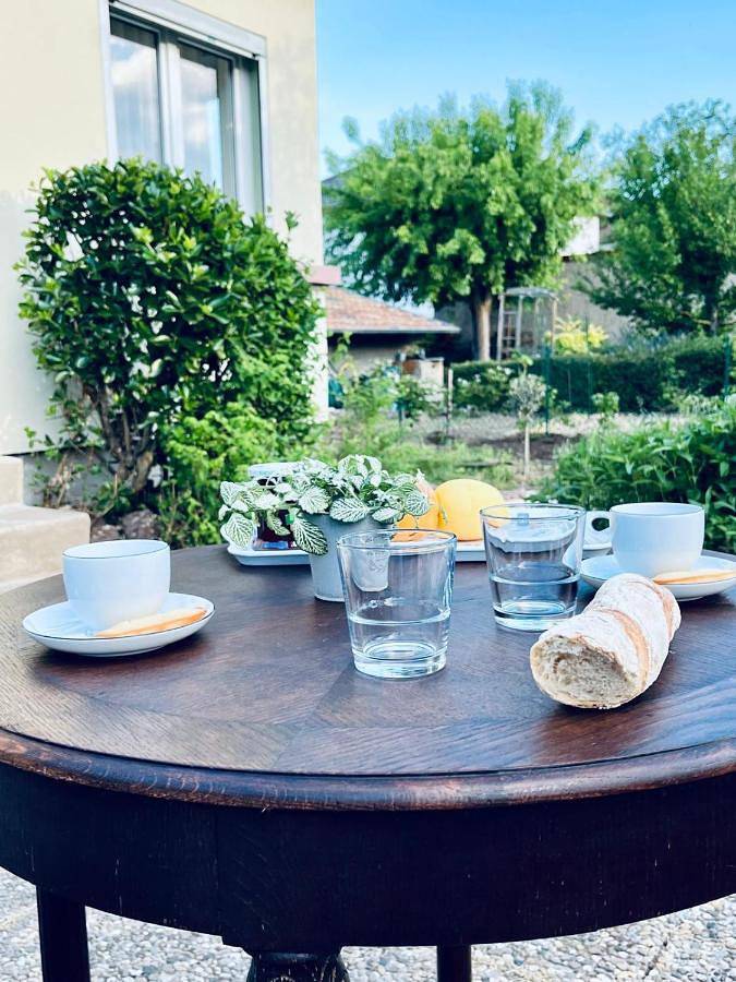 Ferienhaus für 2 Personen, mit Balkon und Terrasse sowie Garten und Ausblick