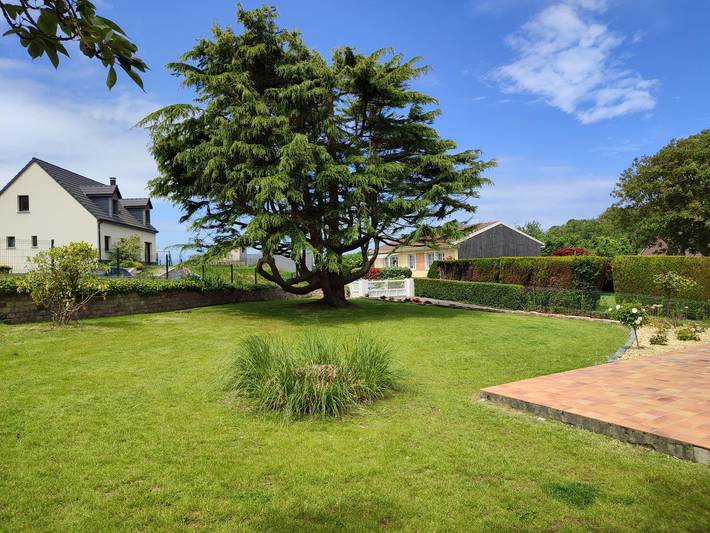 Gîte pour 10 personnes, avec jardin et terrasse, adapté aux familles dans Petit-Caux - 3