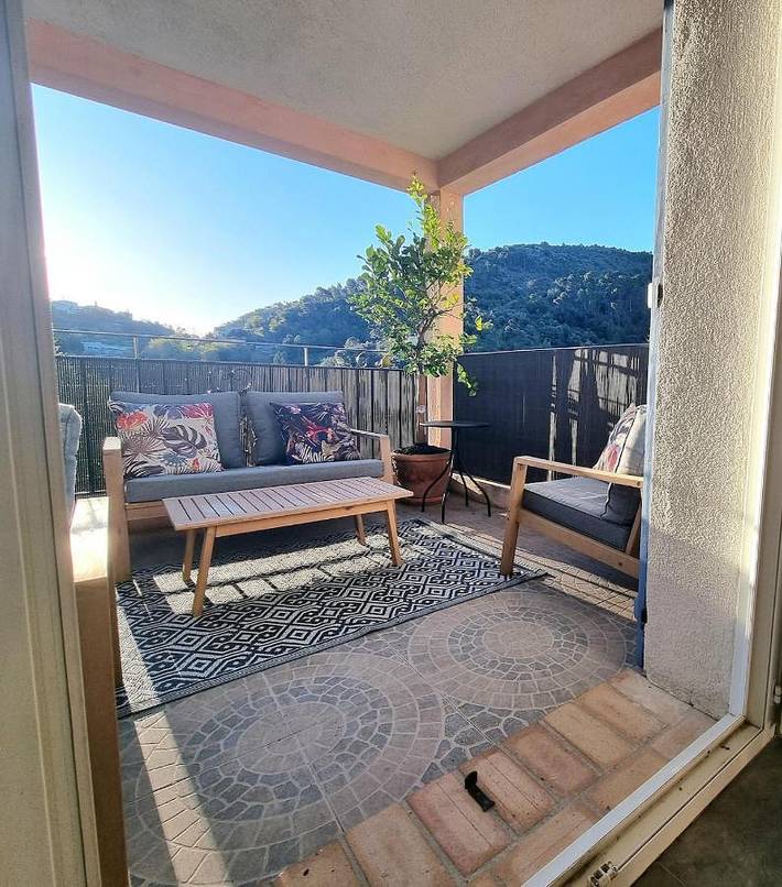 Gîte pour 4 personnes, avec vue et jardin à Aspremont - 2