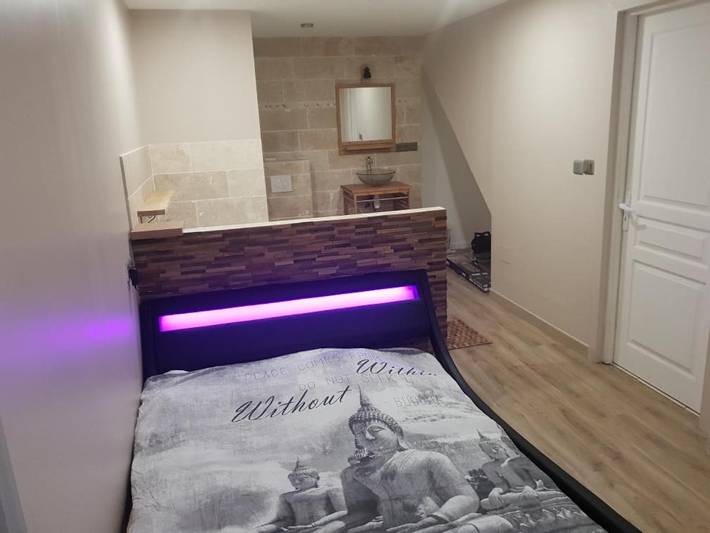 Villa pour 8 personnes, avec piscine ainsi que jacuzzi et terrasse, animaux acceptés à Canet-en-Roussillon - 3