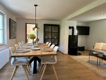 Chalet für 9 Personen, mit Sauna und Garten sowie Ausblick im Sauerland