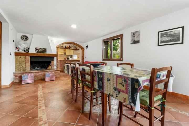 Entire apartment, Apartment 'Claire' with Private Garden in San Giovanni Suergiu, Sulcis Iglesiente