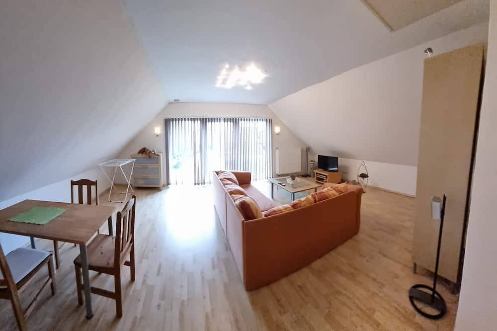 Kleine Ferienwohnung mit Gartenblick in Neumünster, Schleswig-Holstein Binnenland