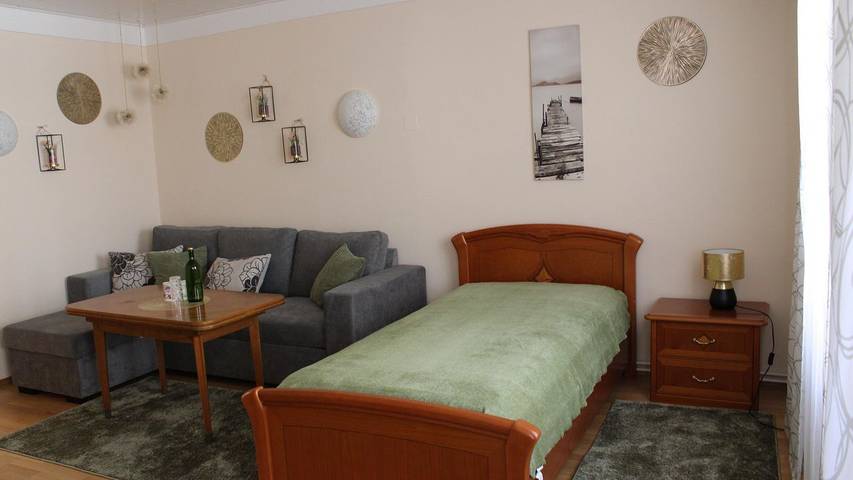 Ferienwohnung für 4 Personen, mit Terrasse und Garten, kinderfreundlich in Bad Radkersburg