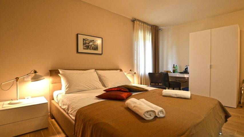 Appartement de vacances pour 2 personnes, avec jardin et piscine