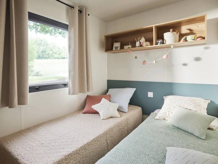 Camping pour 8 personnes, avec piscine, animaux acceptés dans Région de Besse-et-Saint-Anastaise - 2