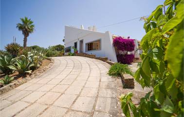 Location de vacances pour 7 personnes, avec terrasse à Marsala