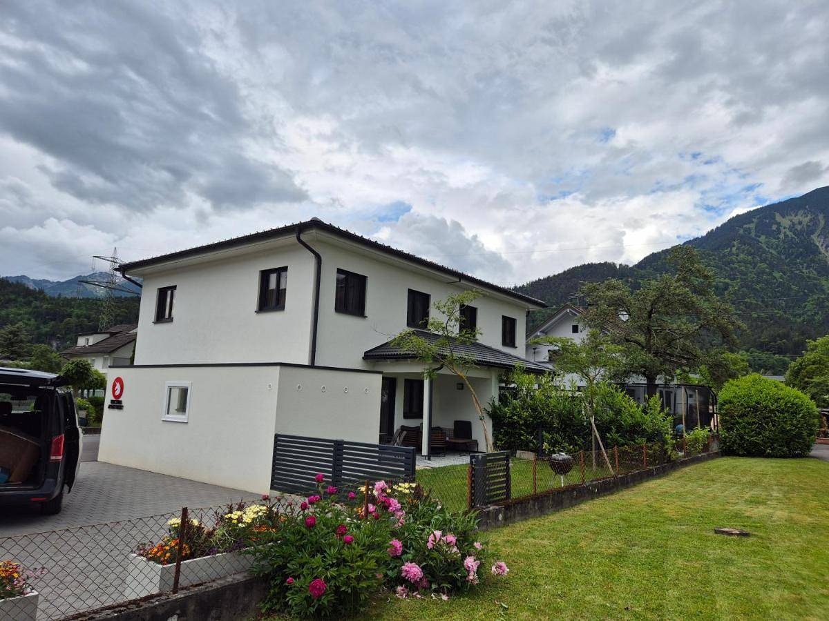 Unicorn Apartment in Nüziders, Lechquellengebirge