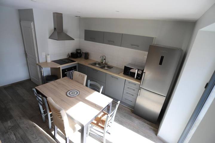 Gîte pour 6 personnes, avec terrasse et jardin à Aramits - 3