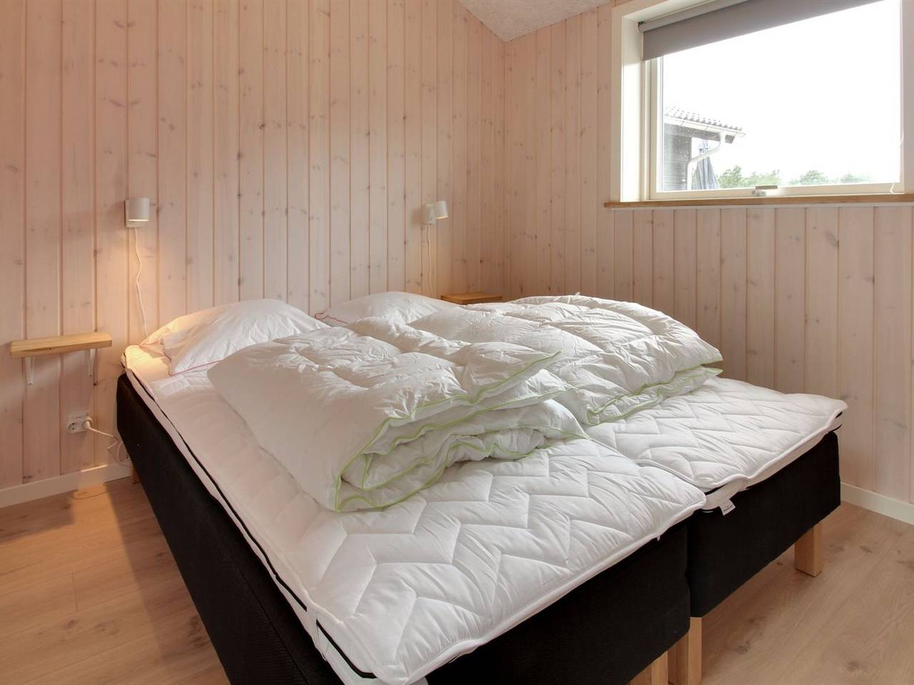 "Anuk" - 2.3km from the sea in Sønderstrand, Tagholm