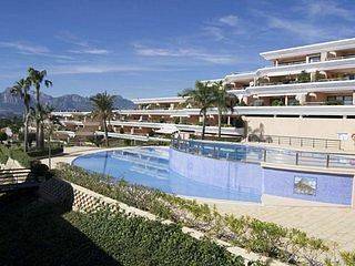 Ferienwohnung für 4 Personen, mit Meerblick und Balkon sowie Pool