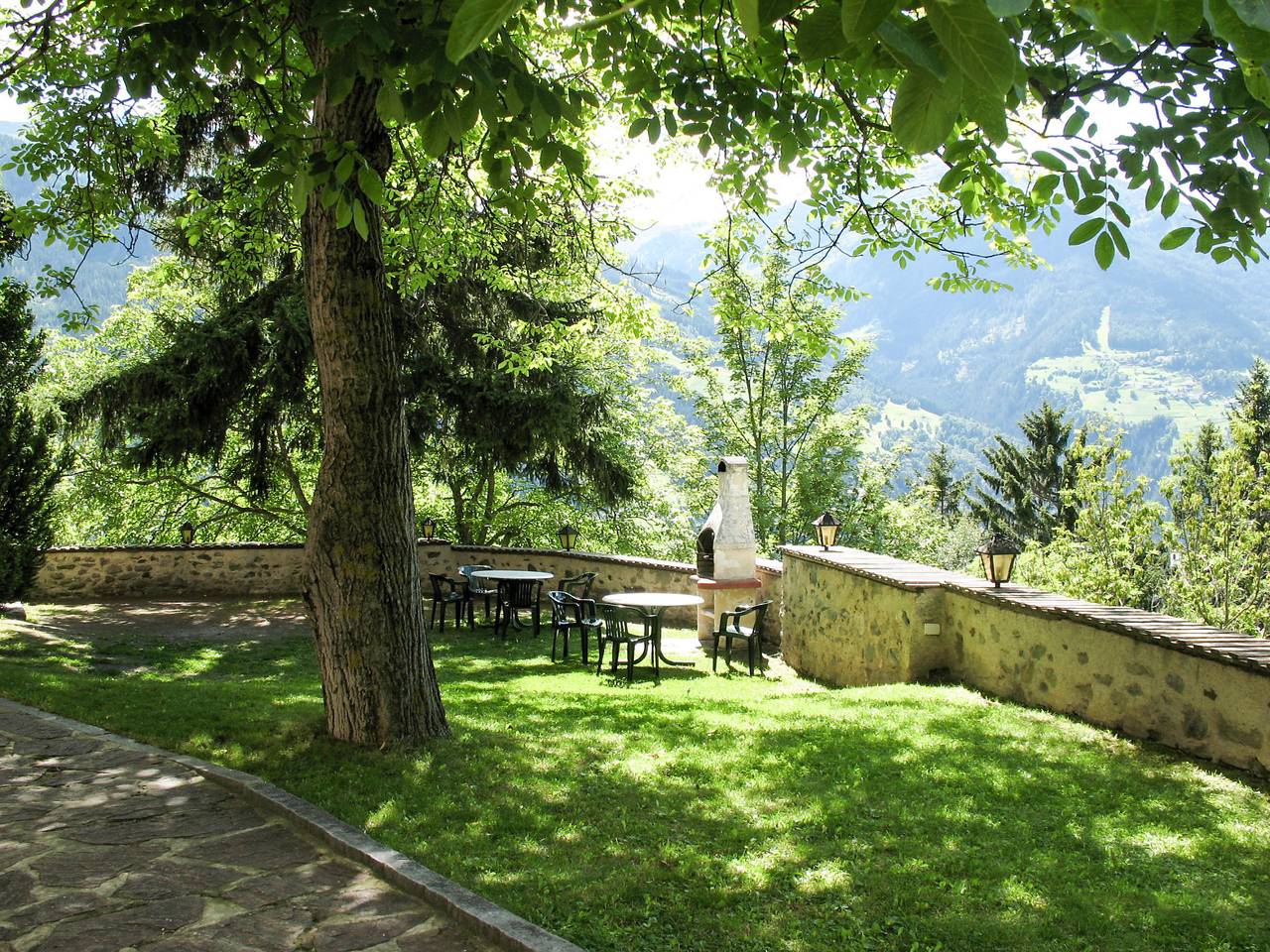 Hel leilighet, Burg Biedenegg,Trautson in Kaunergrat, Fließ