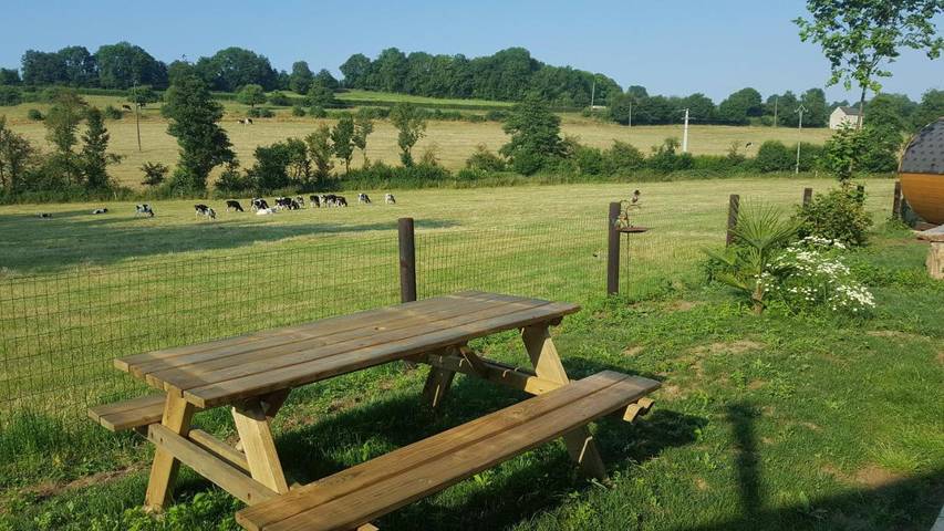 Location de vacances pour 3 personnes, avec jacuzzi ainsi que terrasse et sauna à Longraye - 4