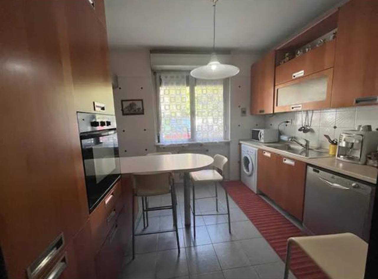 Apartamento entero, Apartamento 'Casa Vacanze Lorien' con terraza privada, Wi-Fi y aire acondicionado in Génova, Riviera Italiana