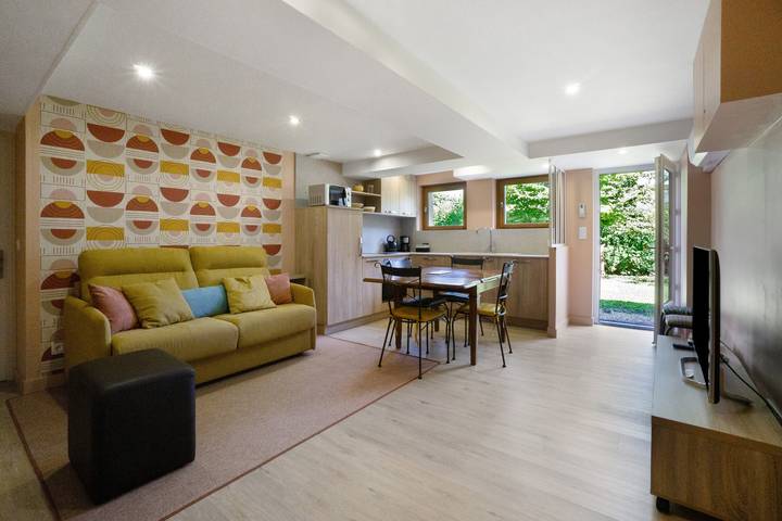 Appartement entier, Appartement "Chez Anna" avec vue sur la montagne, Wi-Fi et climatisation in Saint-Jean-de-Maurienne, Région de Saint-Jean-de-Maurienne