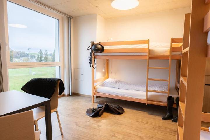 Auberge pour 2 personnes, avec sauna et bassin pour enfant ainsi que terrasse et piscine