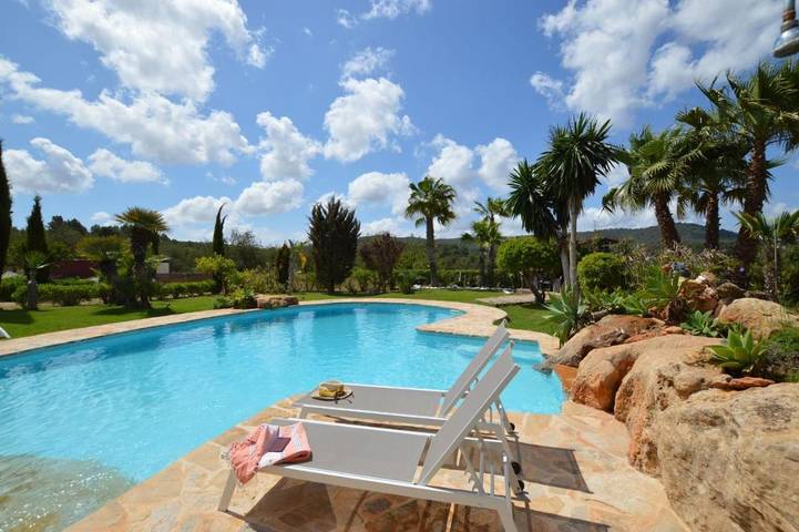 Casa rural para 6 personas, con Balcón y Terraza además de Jardín y Piscina en San Rafael de Sa Creu - 2