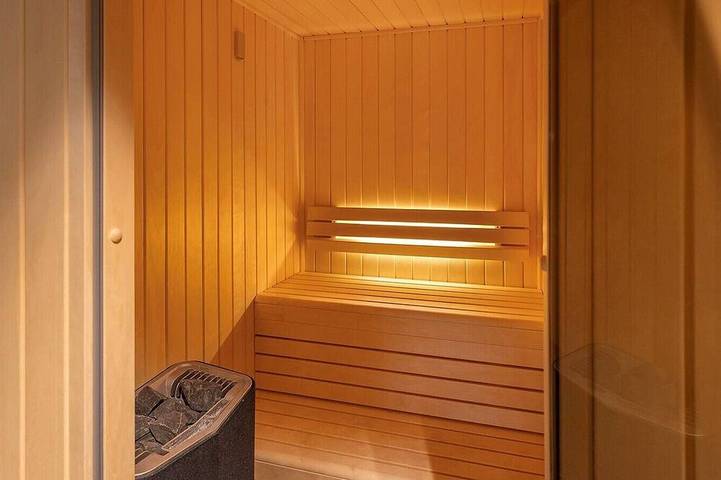 Ganze Wohnung, Beautiful 3-Br / 2 bath apartment in Paris / Vincennes neighborhood July 11-18 in Vincennes, Val-de-Marne