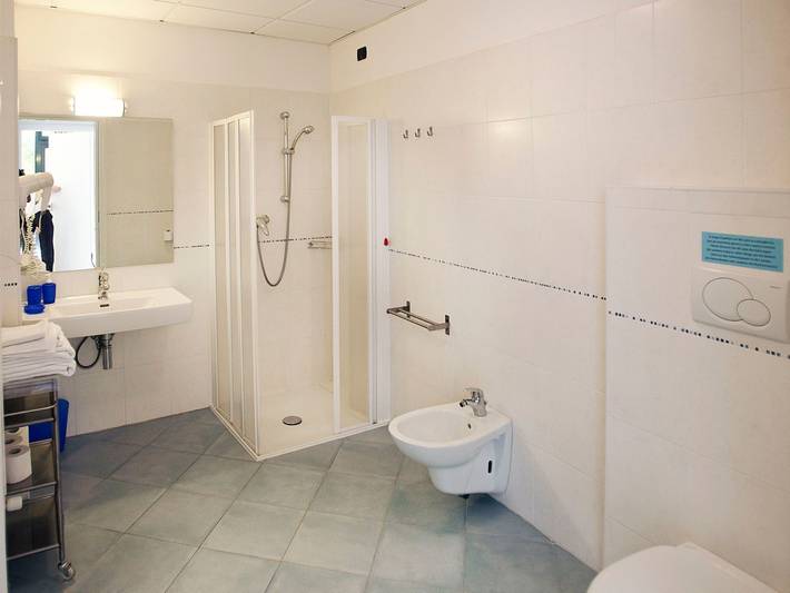 Appartamento intero, Zwei-Zimmer-Wohnung mit teilweisem Seeblick in Malcesine, Prealpi Gardesane